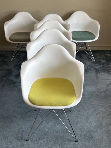 Vitra eames chair with eiffel - vitra,